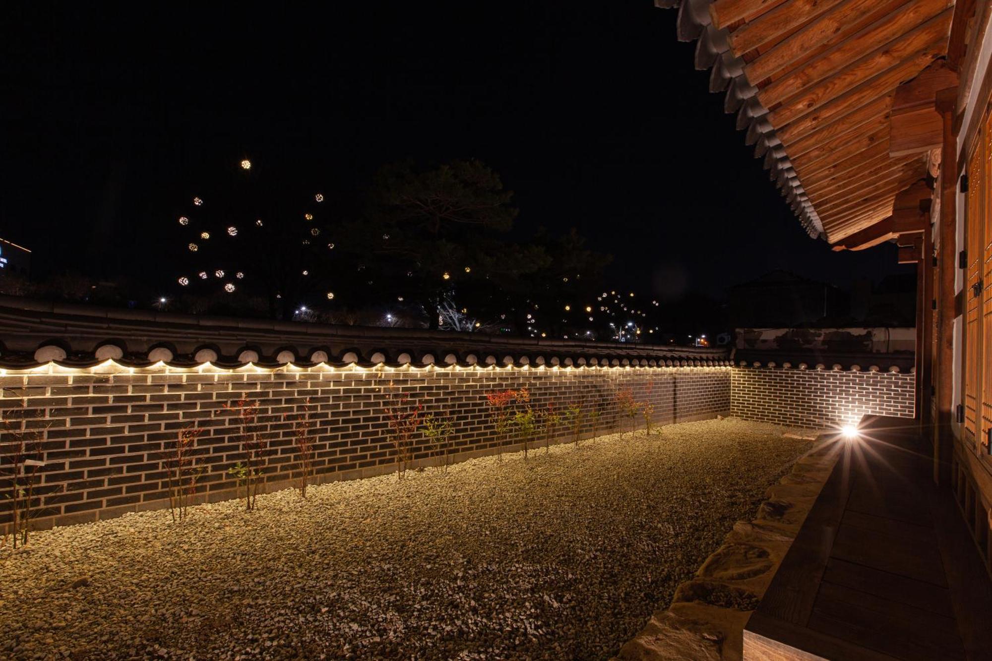 Cheong-Yeon, The Korean Traditional House Hanok In Jeonju Hanok Village מראה חיצוני תמונה